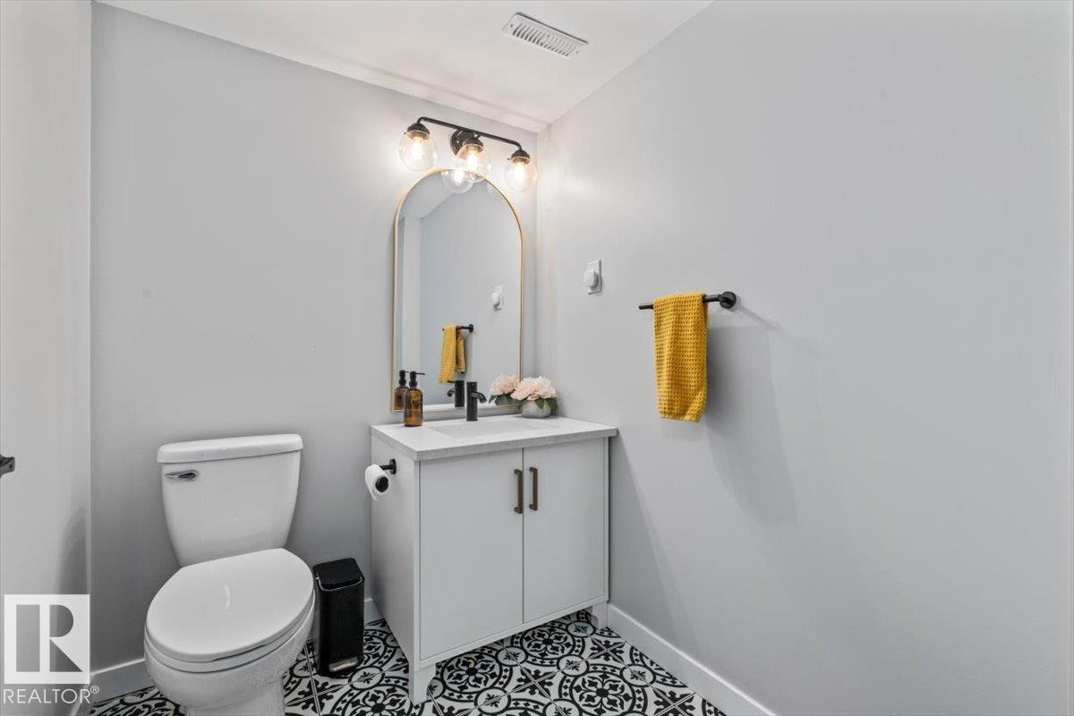 7402 Chivers Cr Sw Property Photo 42