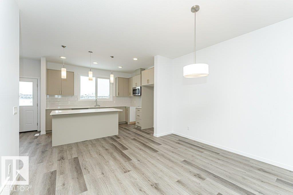 6269 175a Av Nw Property Photo 7