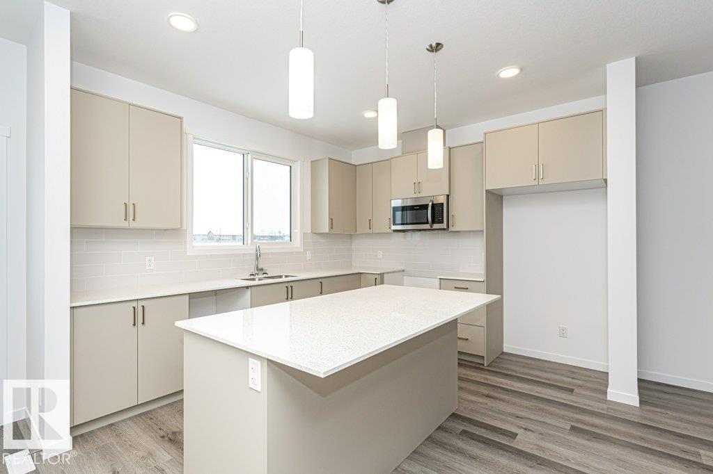 6269 175a Av Nw Property Photo 11