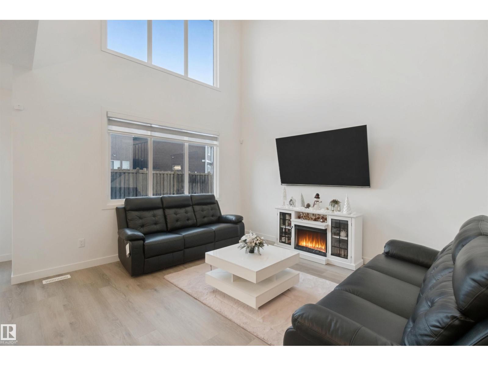 8178 222a St Nw Property Photo 12