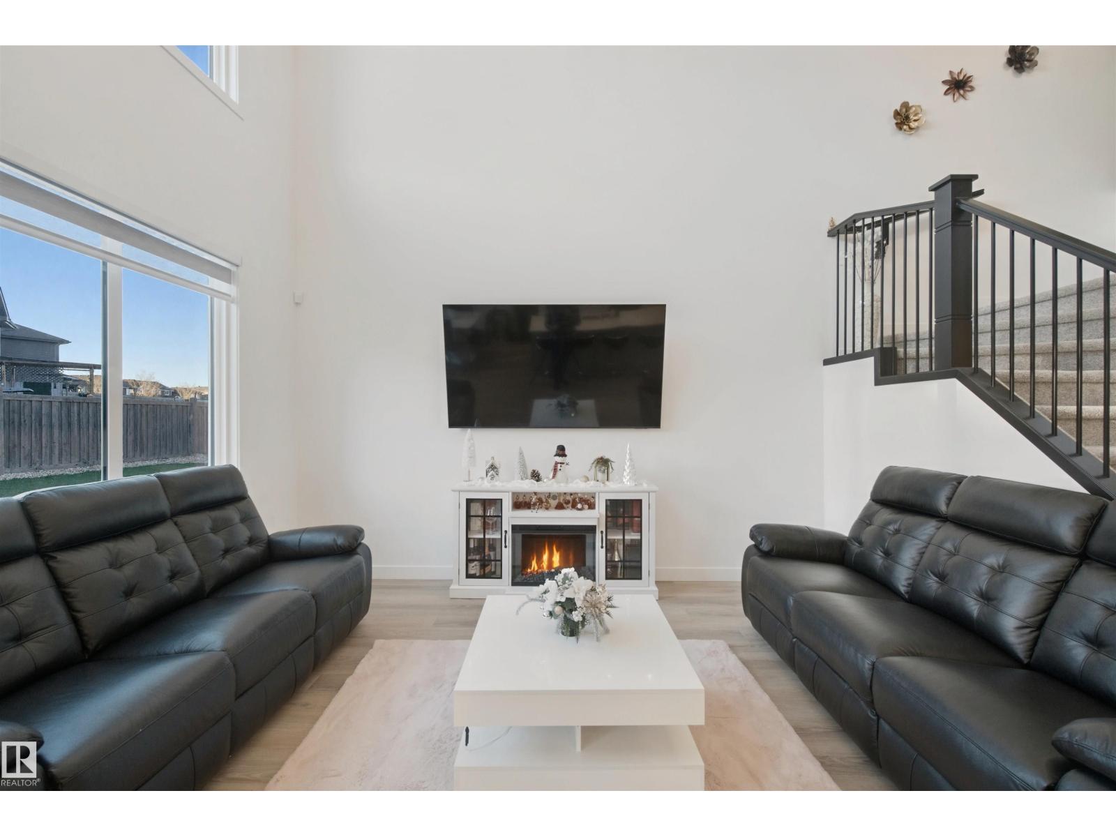 8178 222a St Nw Property Photo 13