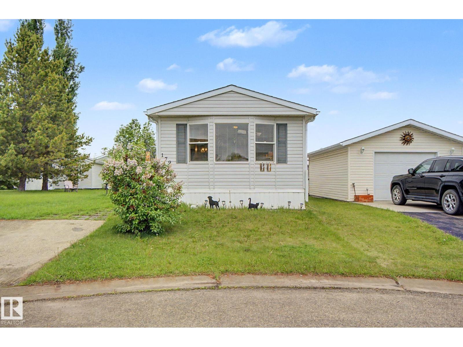 179 3400 48 ST Property Photo 1