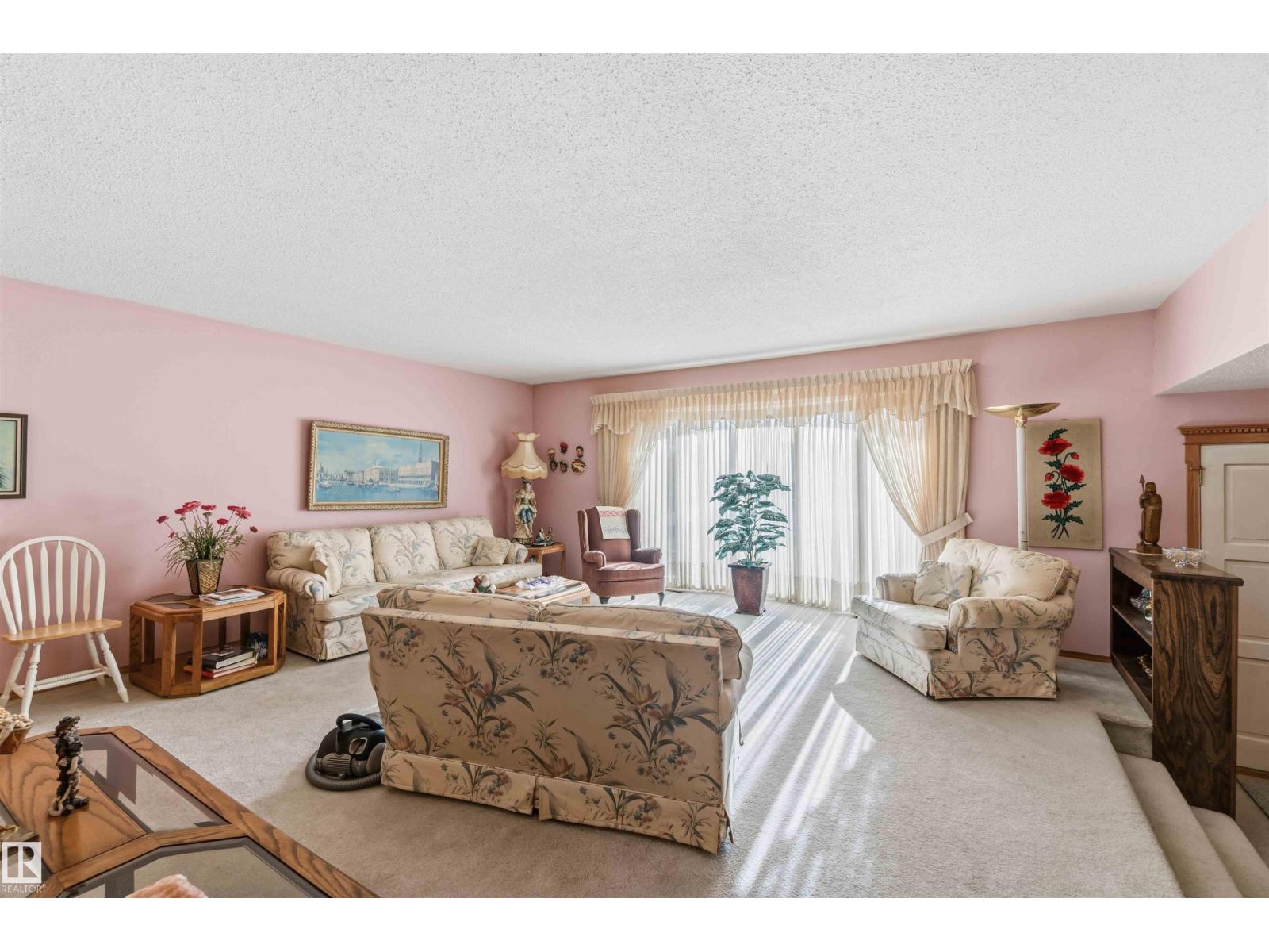 10928 41a Av Nw Property Photo 15