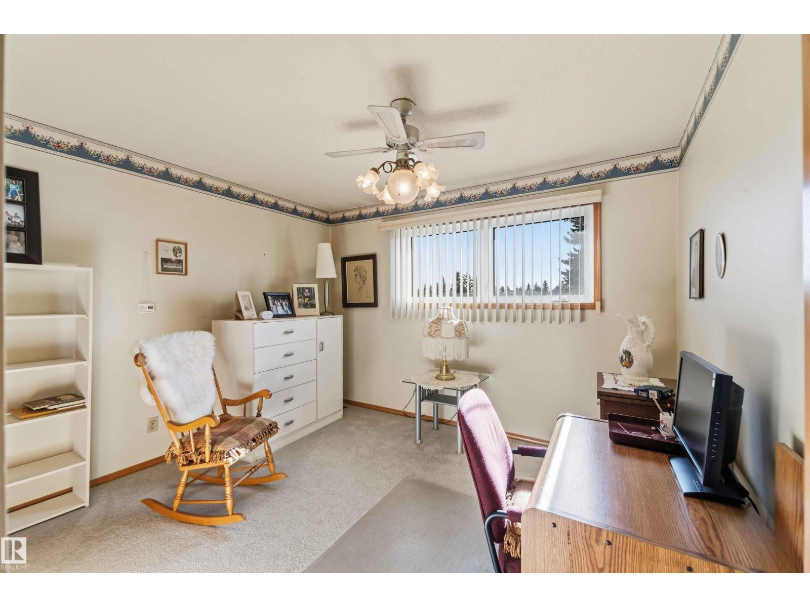 10928 41a Av Nw Property Photo 26