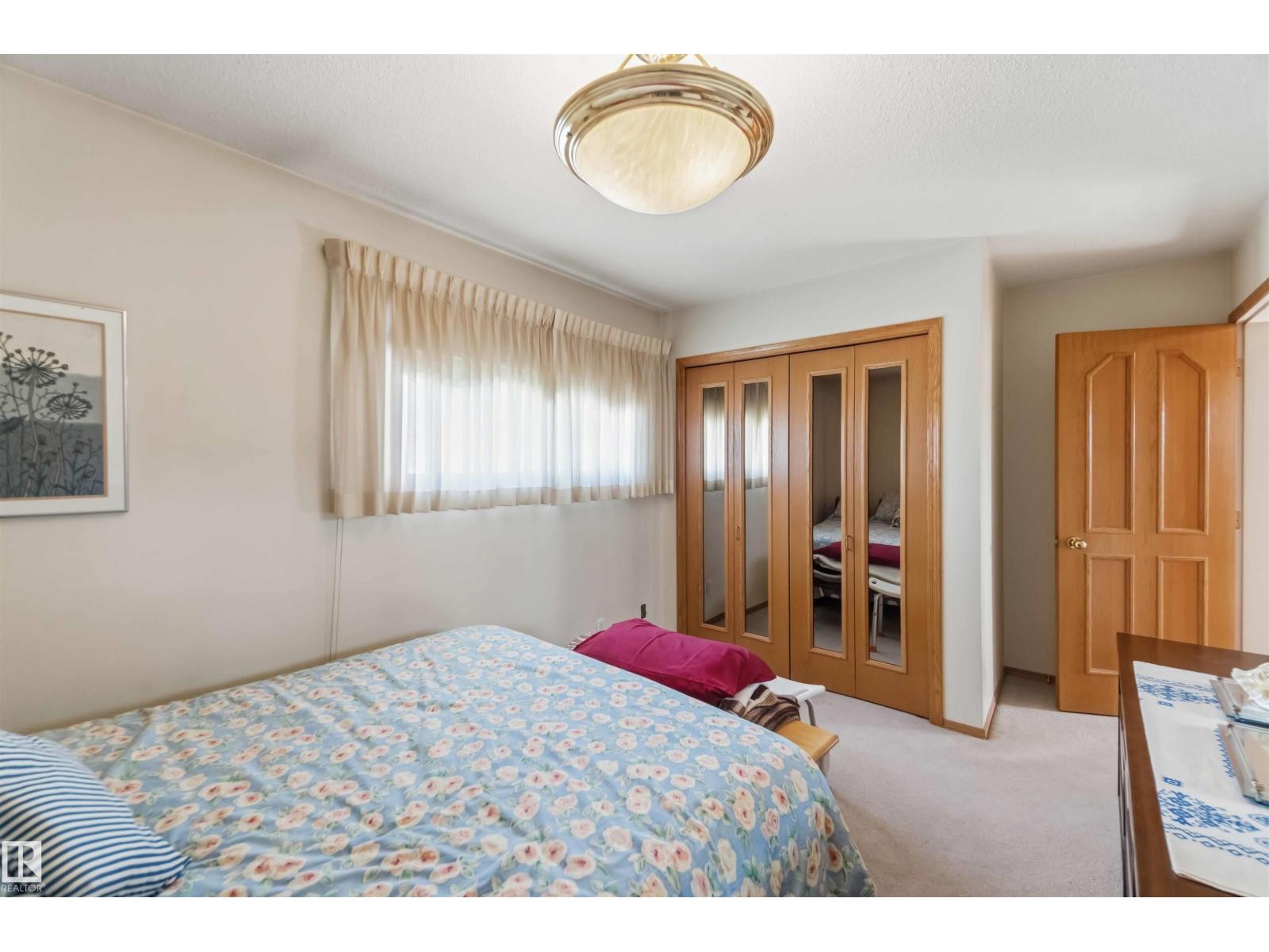 10928 41a Av Nw Property Photo 29
