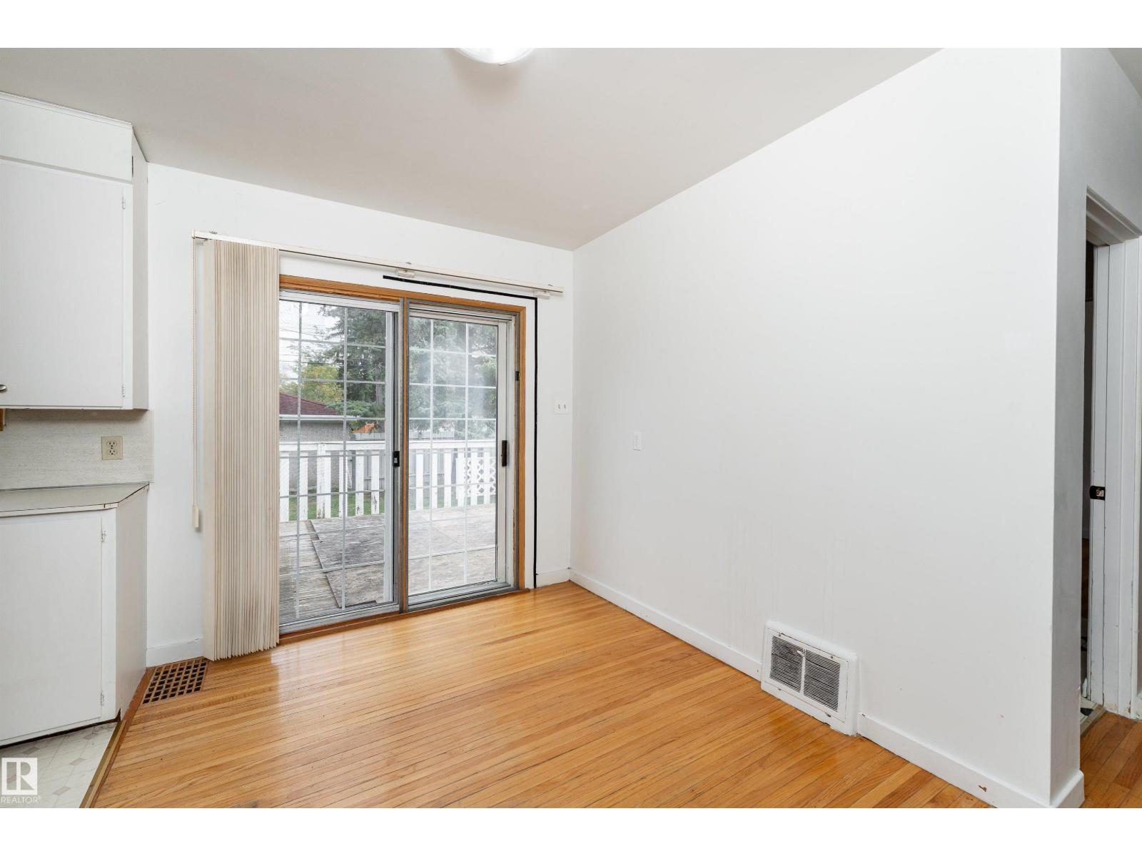 10719 132 St Nw Property Photo 6
