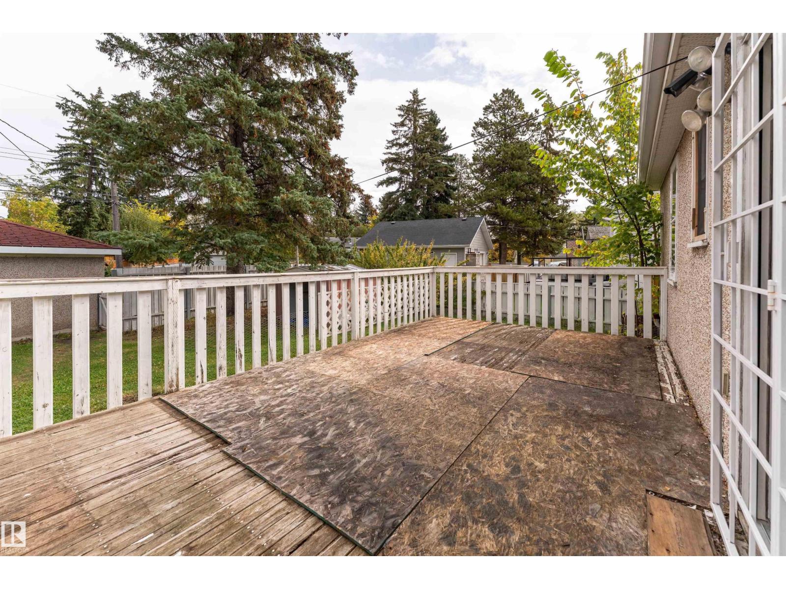 10719 132 St Nw Property Photo 34