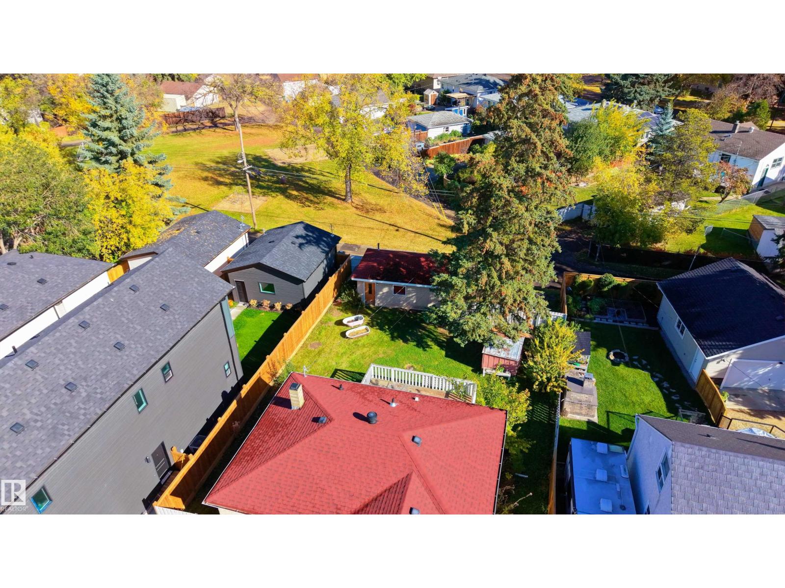 10719 132 St Nw Property Photo 43