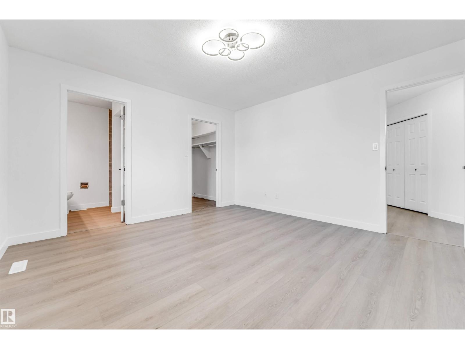 3003 36 St Nw Property Photo 25