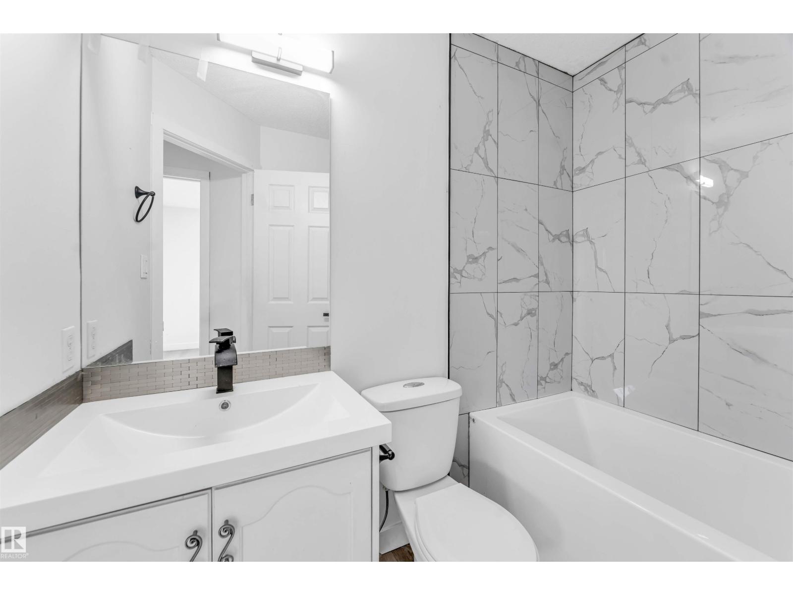 3003 36 St Nw Property Photo 26