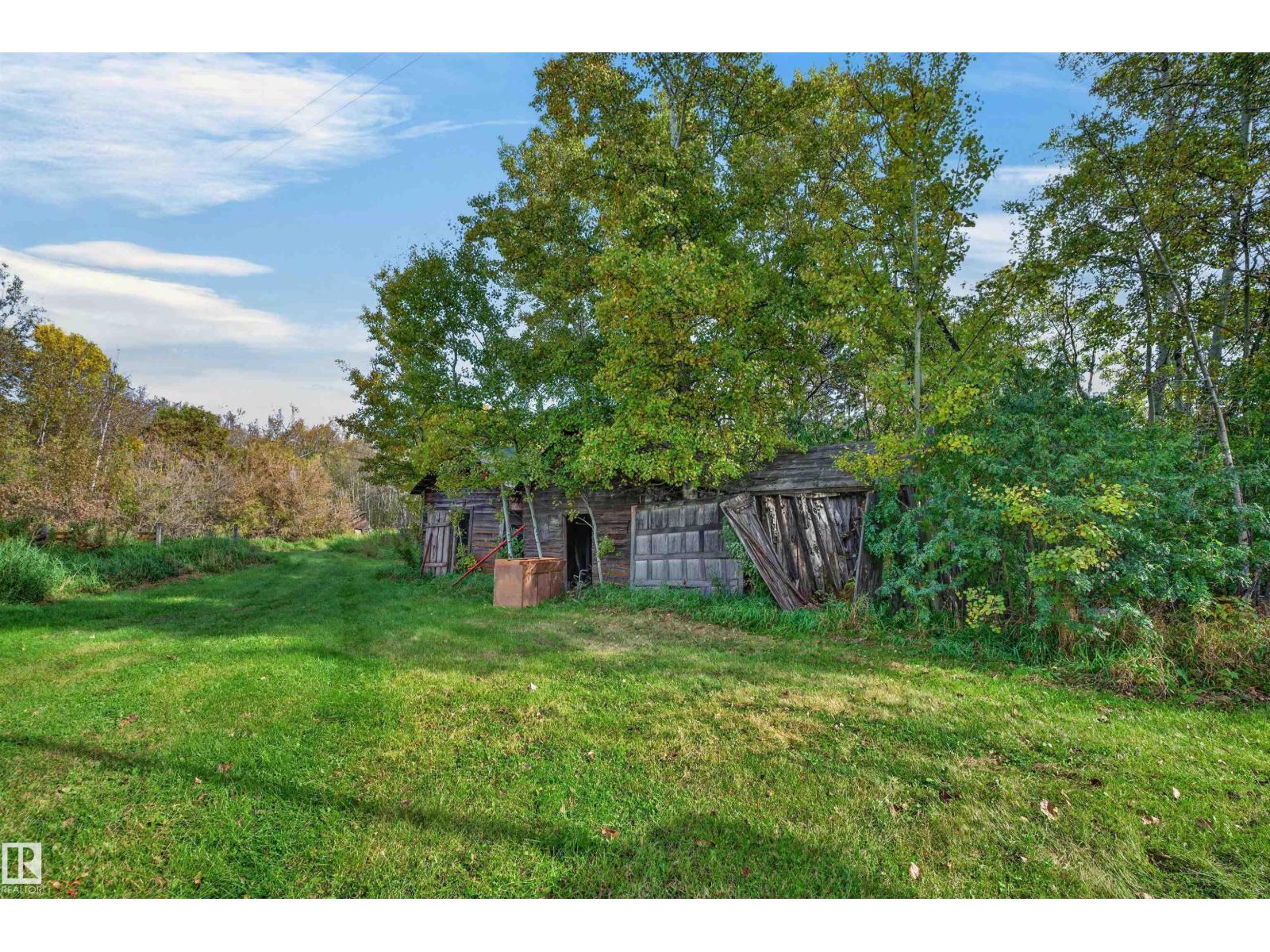 554071 Range Road 183 Property Photo 12