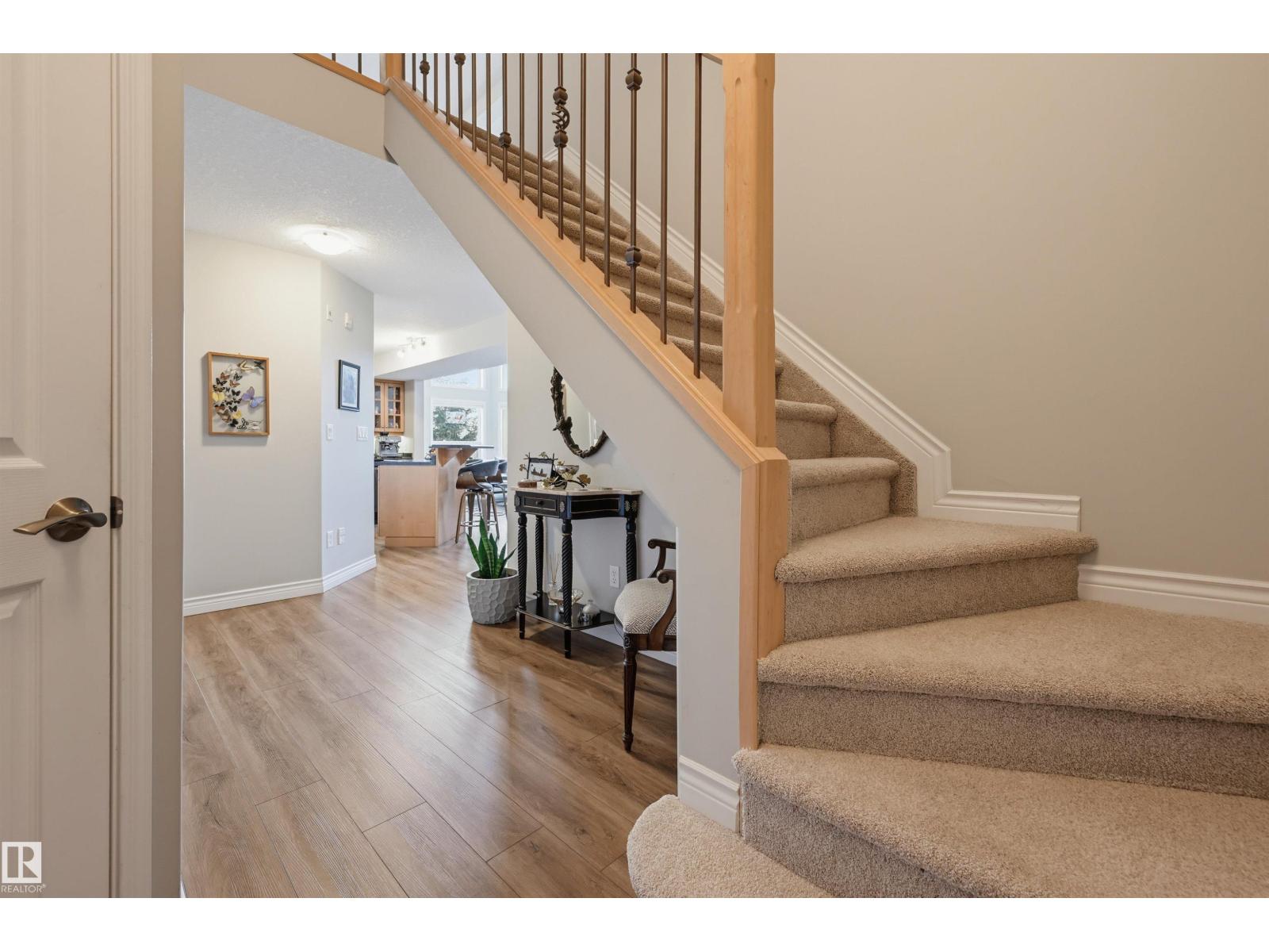 #427 9008 99 Av Nw Property Photo 15