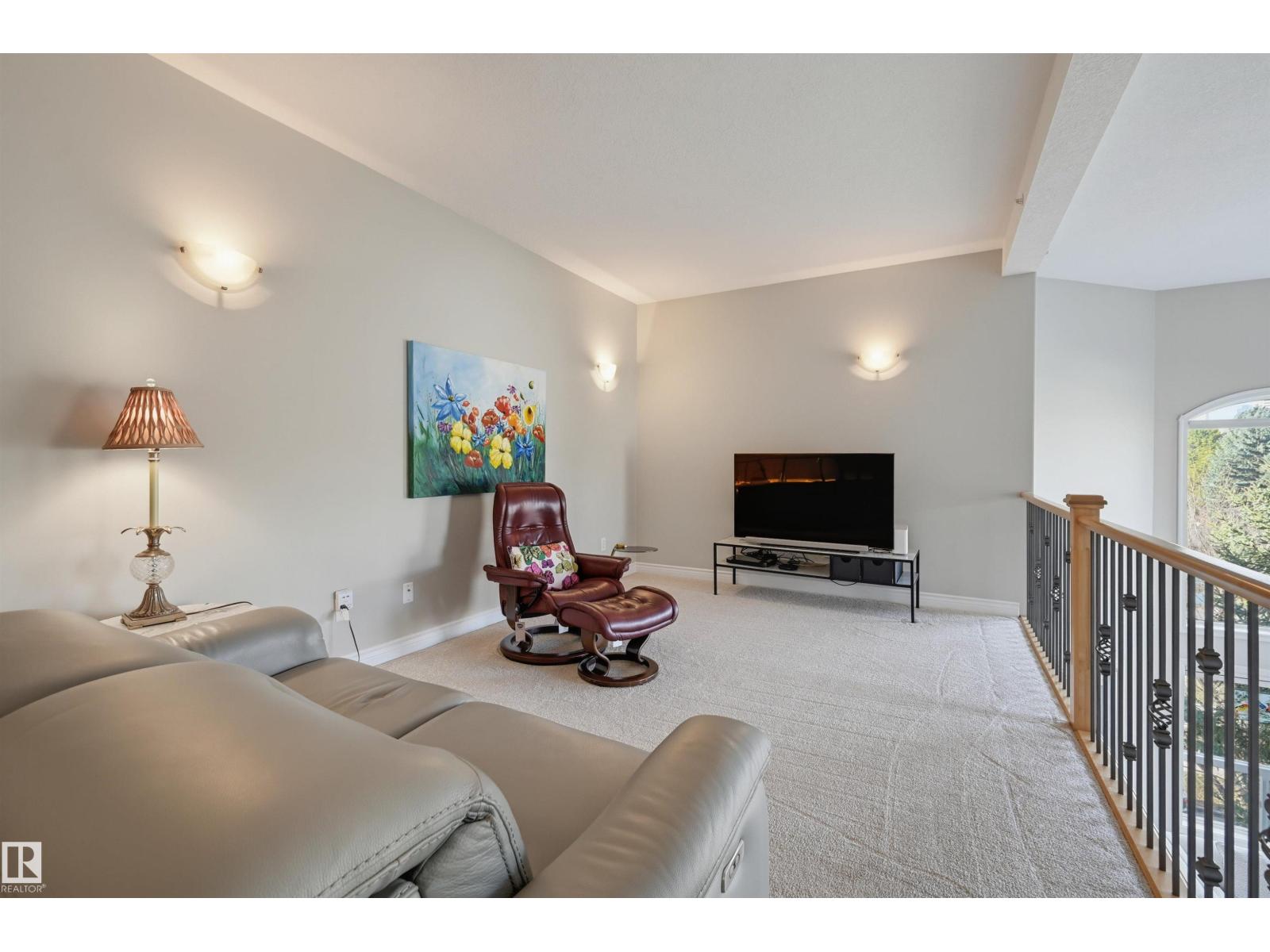 #427 9008 99 Av Nw Property Photo 25