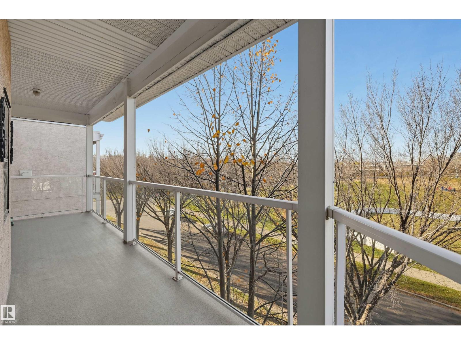 #427 9008 99 Av Nw Property Photo 27