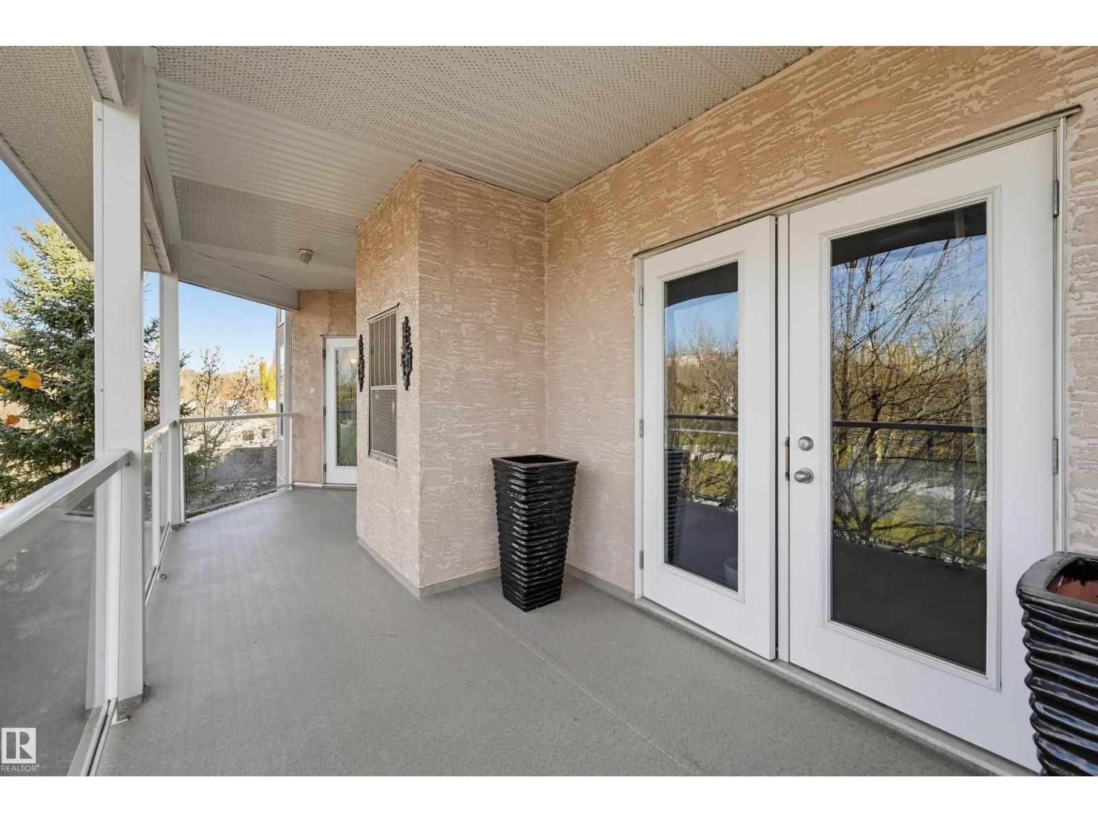 #427 9008 99 Av Nw Property Photo 29