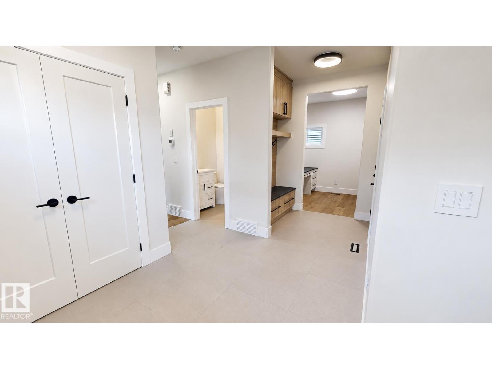 51 Grassview Cr Property Photo 5