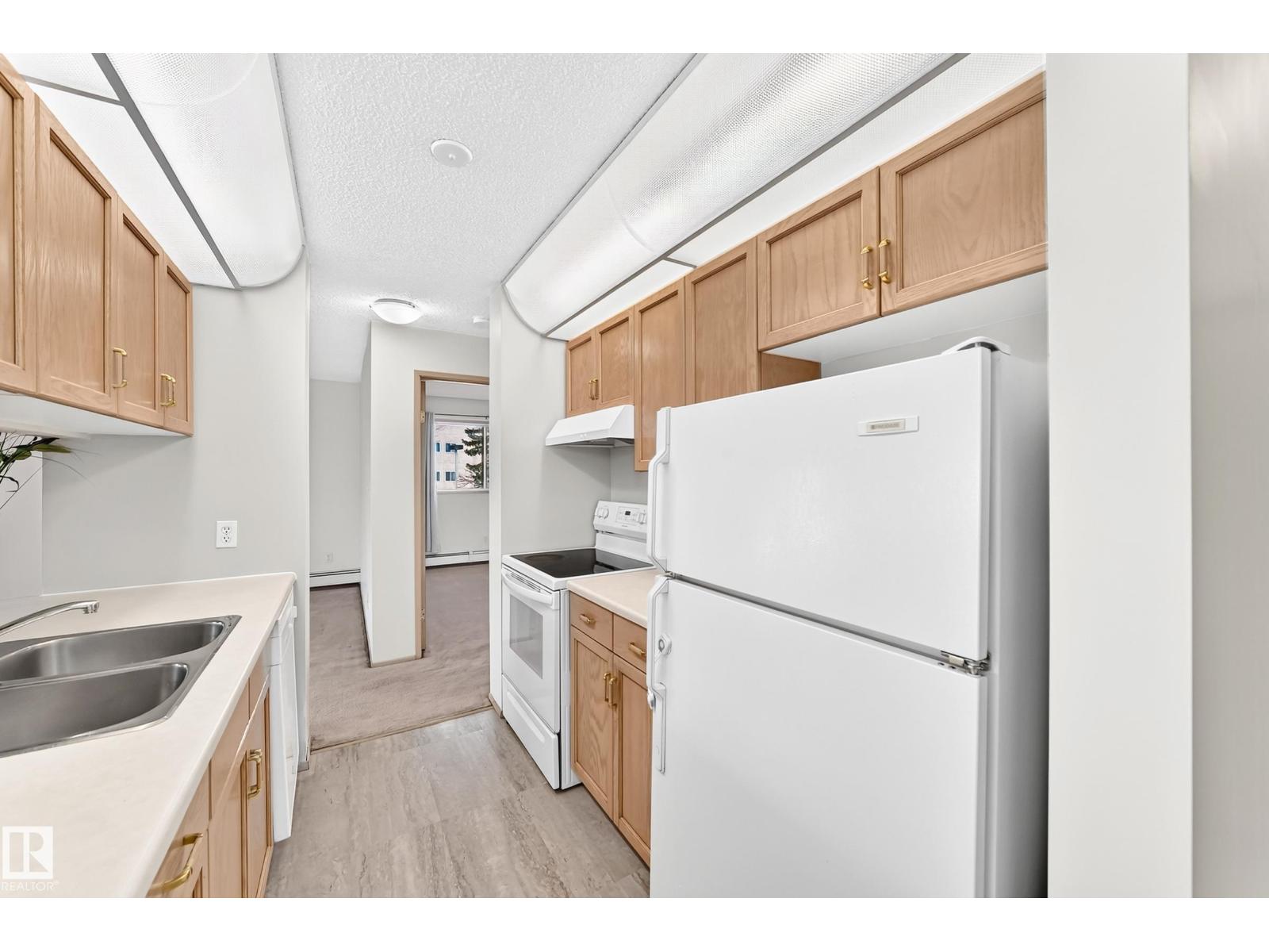 #201 4220 139 Av Nw Property Photo 10