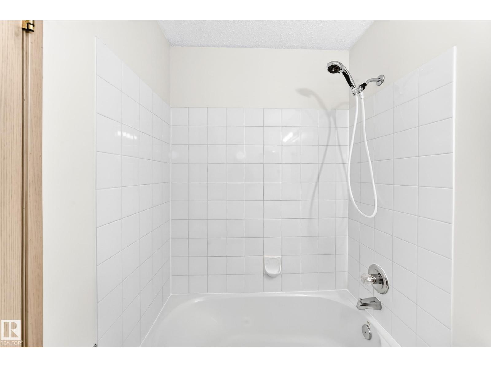 #201 4220 139 Av Nw Property Photo 29