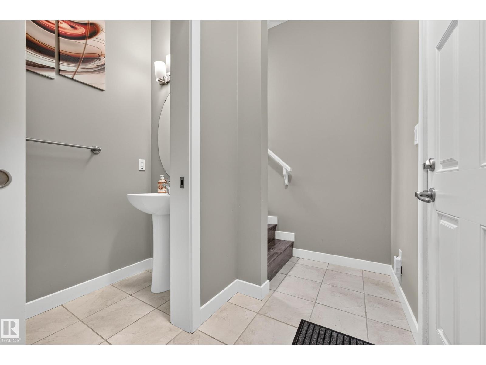 186 Reed Pl Property Photo 34