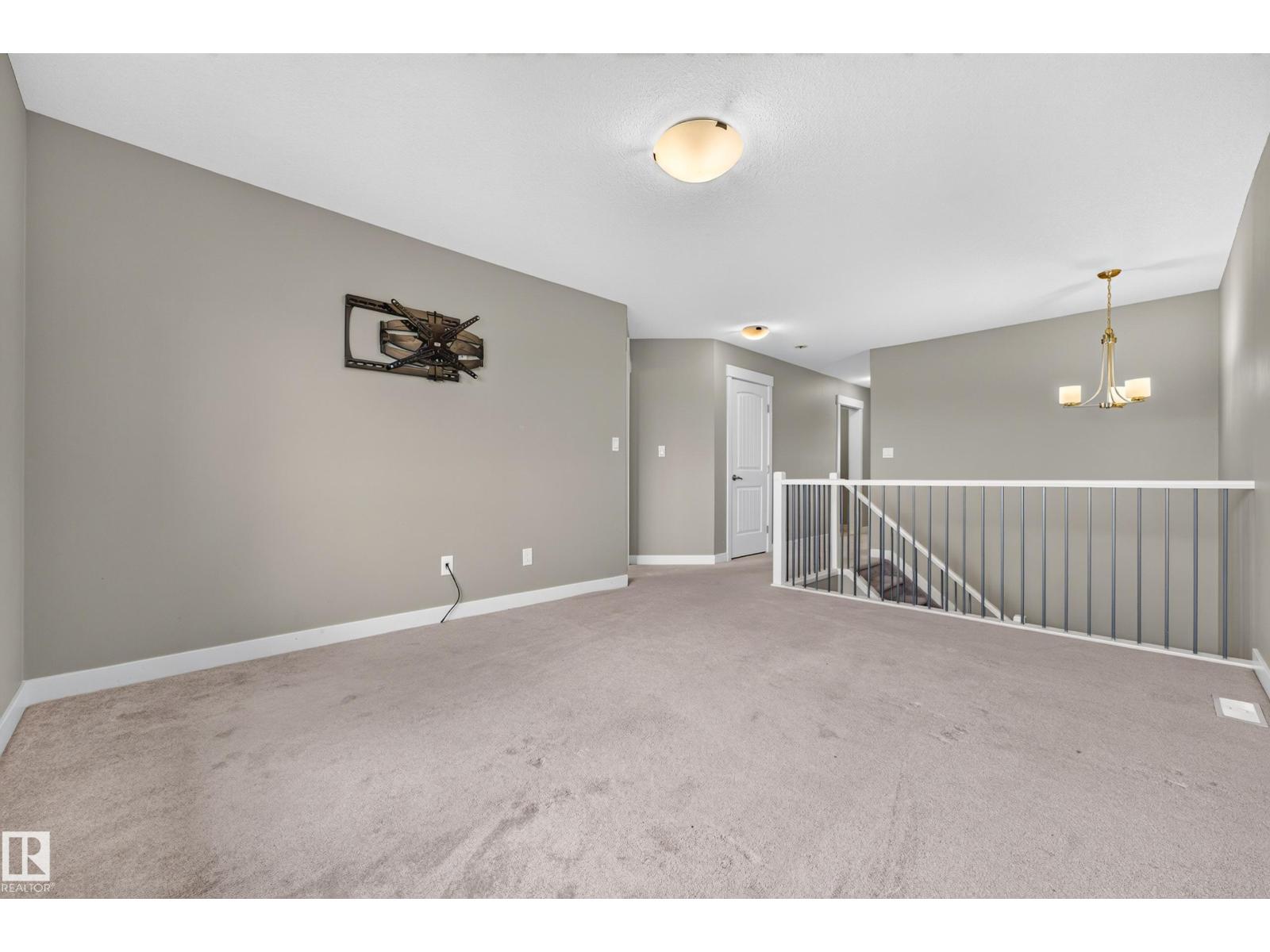 186 Reed Pl Property Photo 38