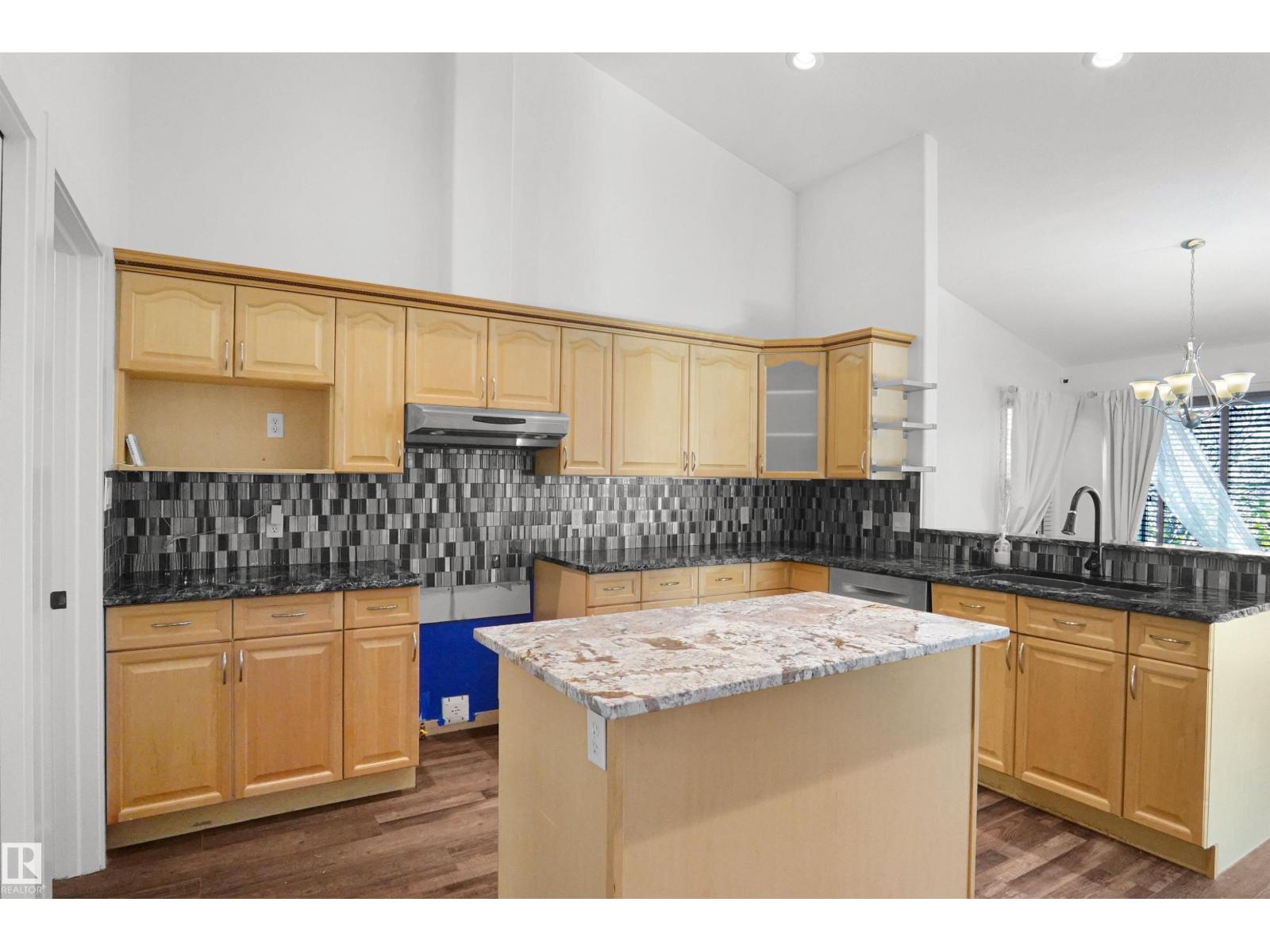 2 Norris Cr Property Photo 12