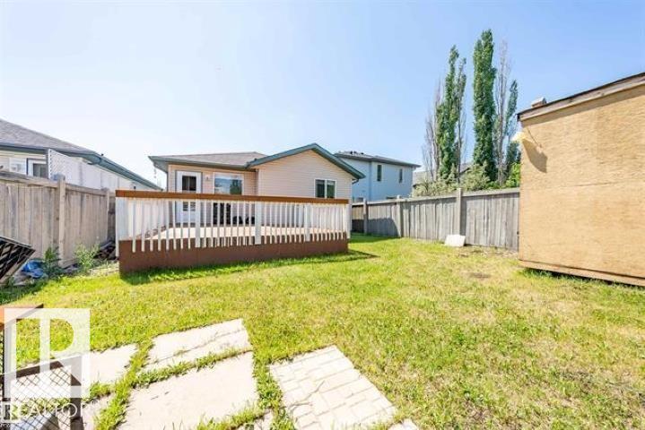 3312 27 Ave Nw Property Photo 20