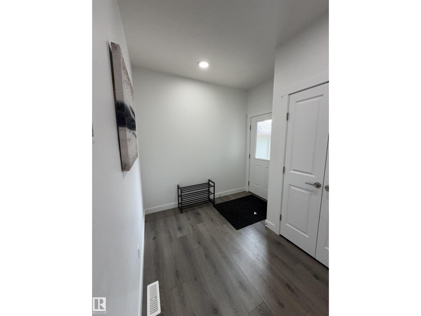 3631 213 St Nw Property Photo 4
