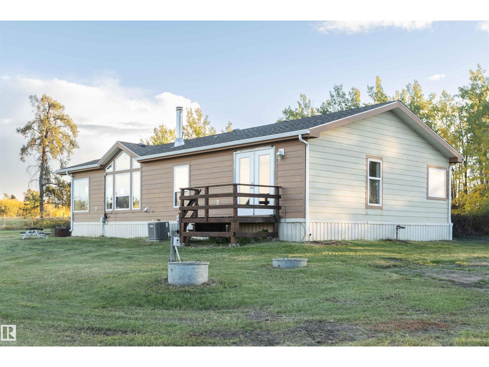 59531 Range Rd 242 Property Photo 9