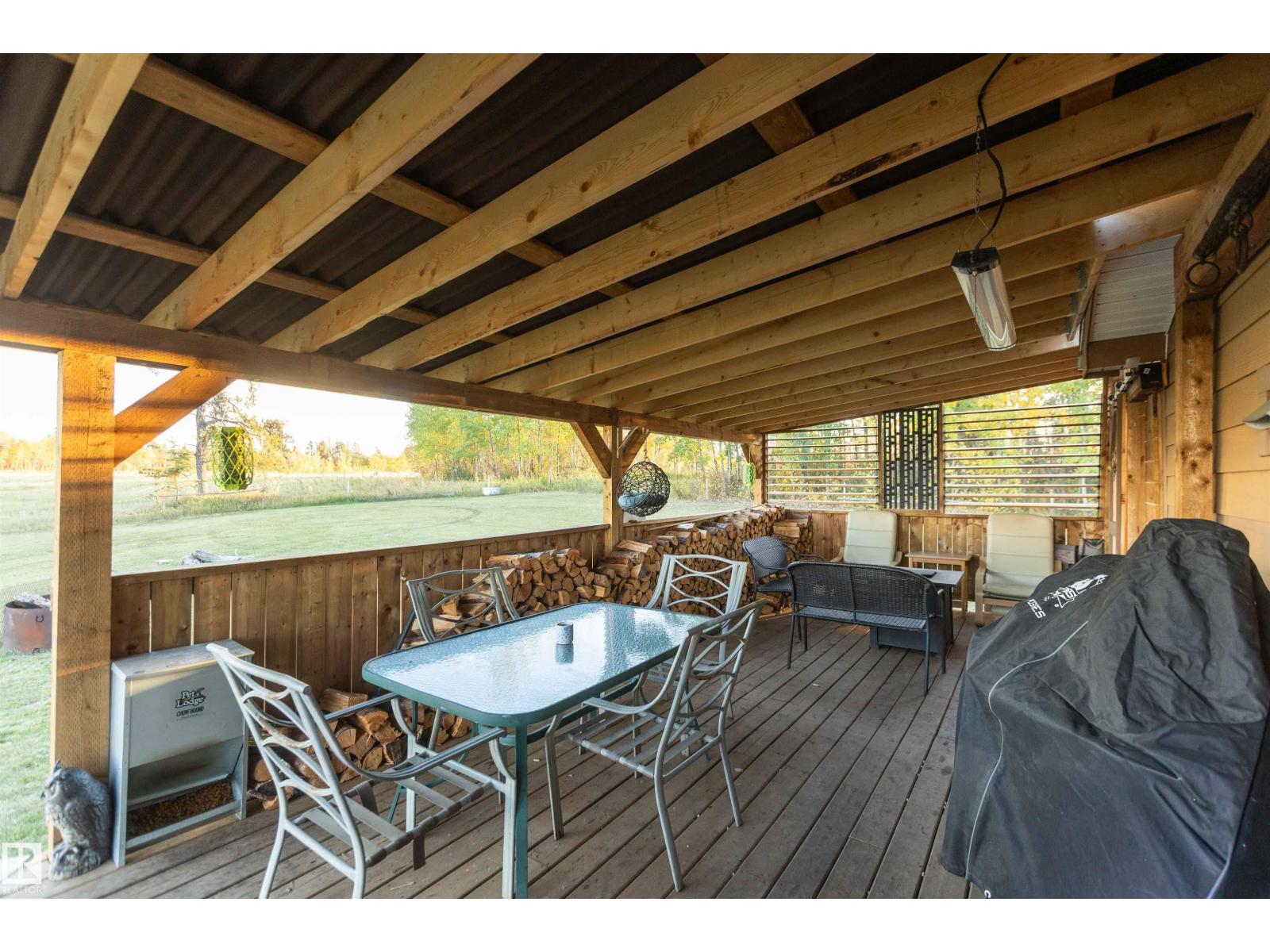 59531 Range Rd 242 Property Photo 52