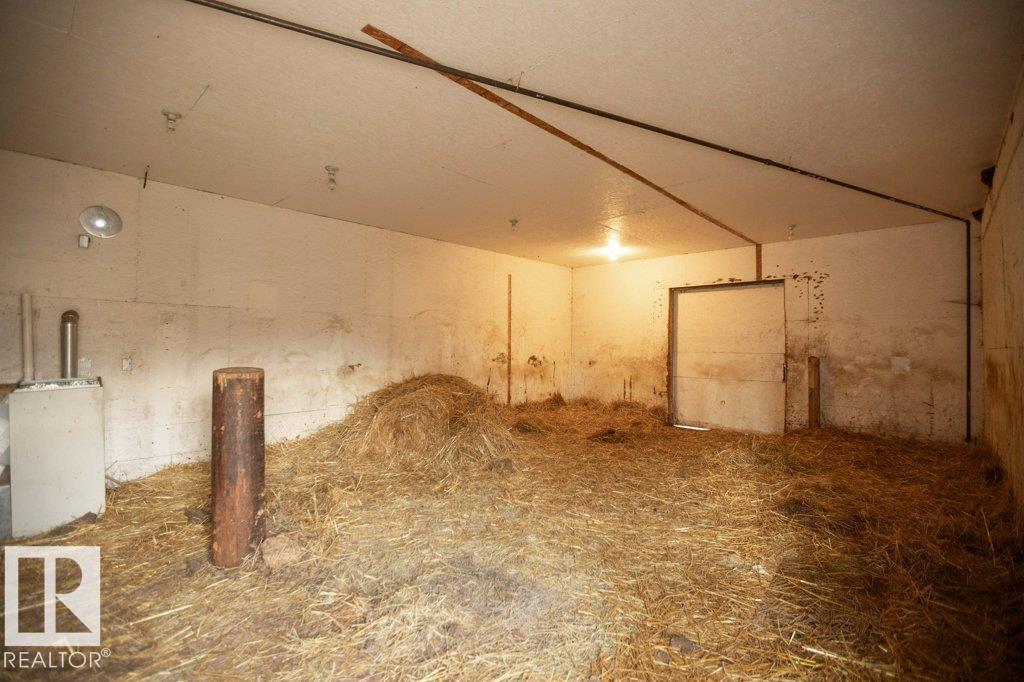 59531 Range Rd 242 Property Photo 59