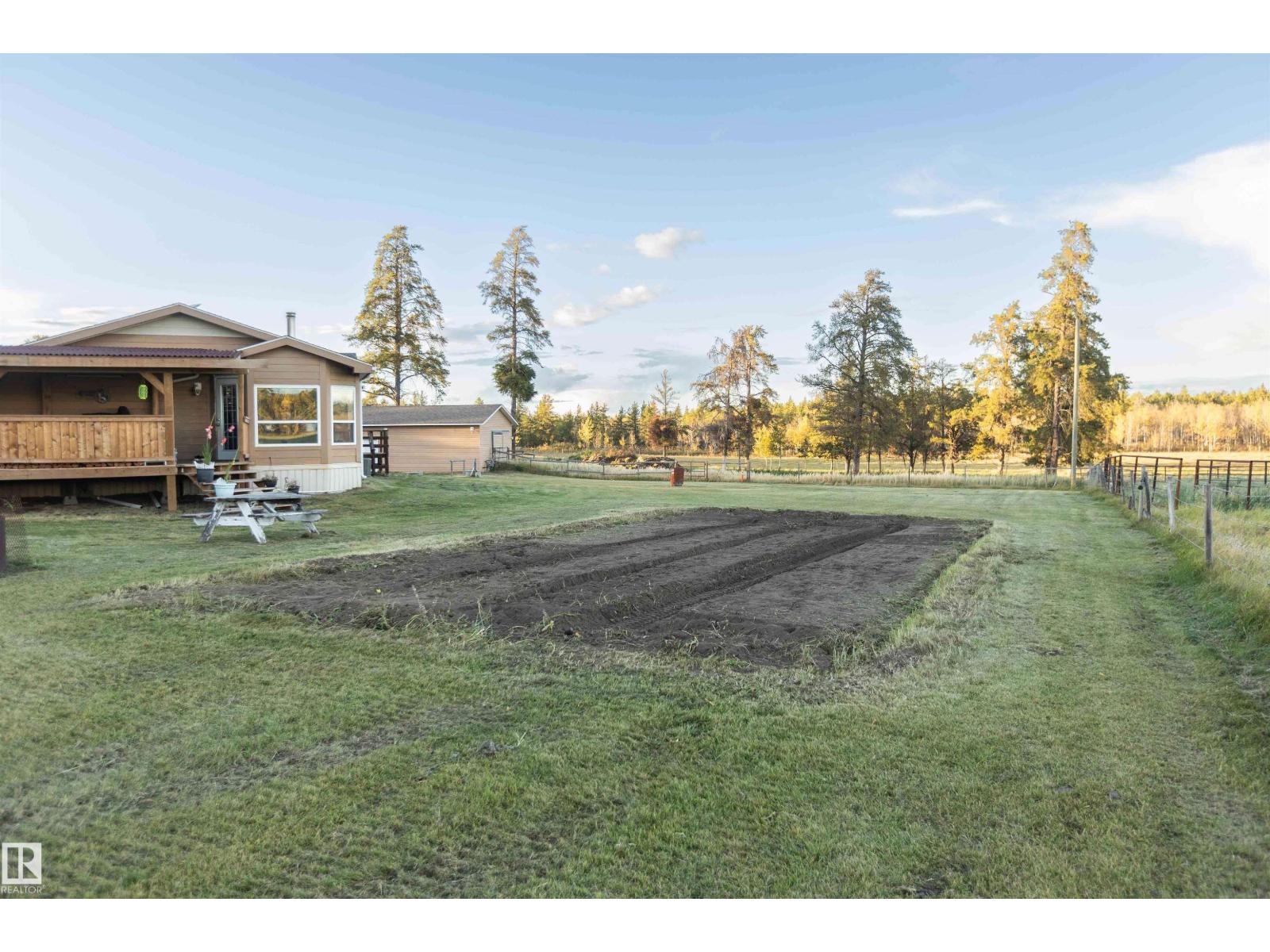 59531 Range Rd 242 Property Photo 68