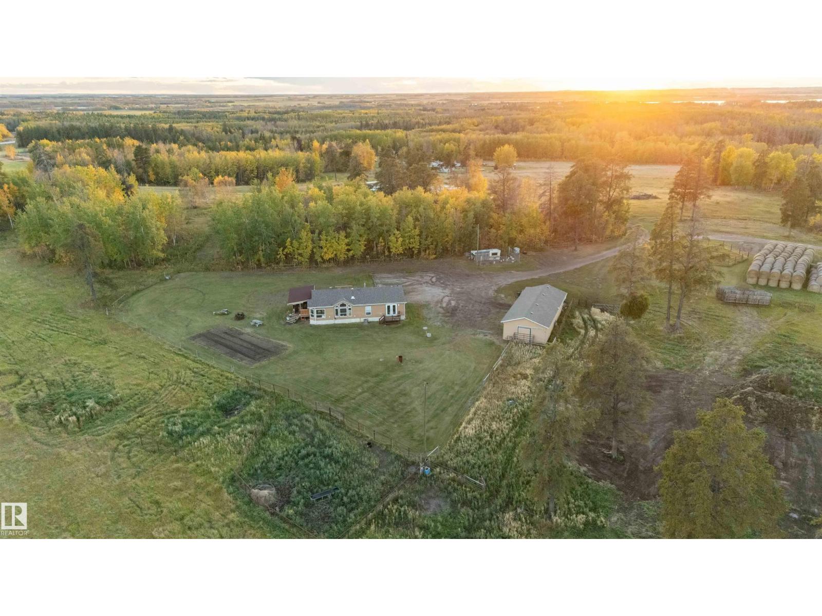 59531 Range Rd 242 Property Photo 73