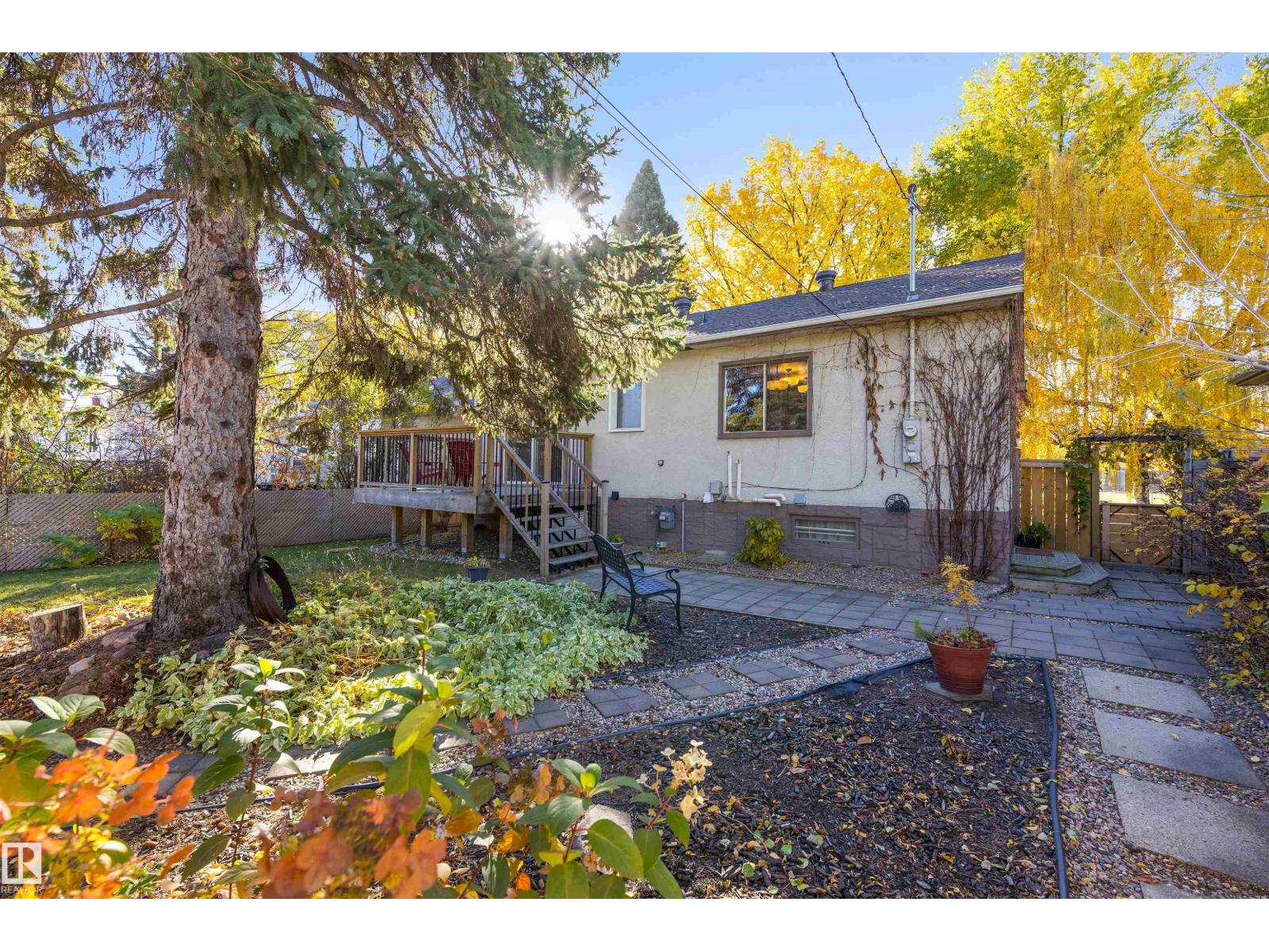 11643 137 St Nw Property Photo 42