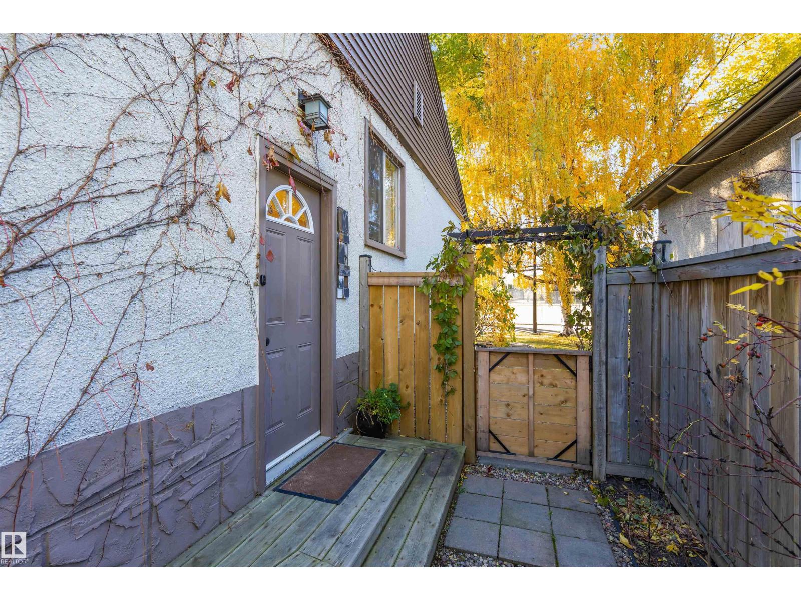 11643 137 St Nw Property Photo 55