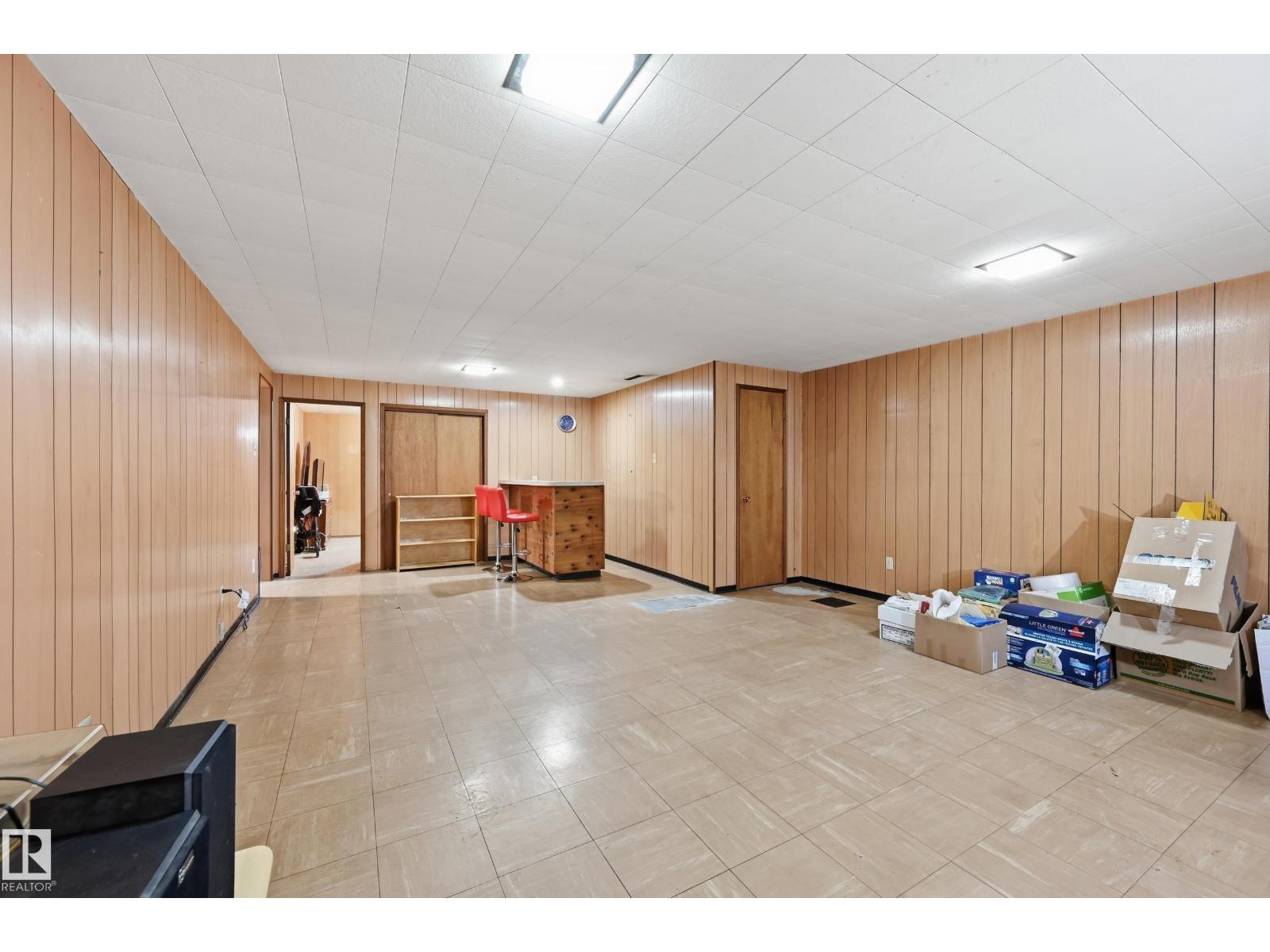 6604 93 Av Nw Property Photo 22