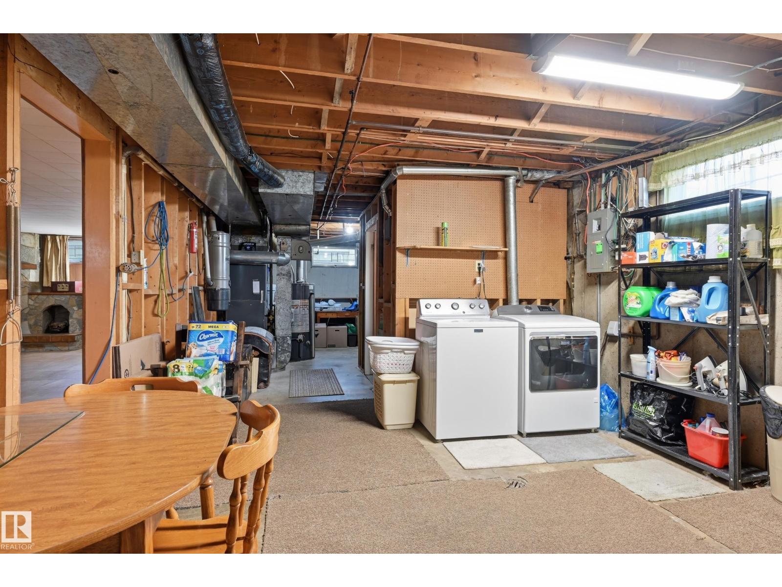 6604 93 Av Nw Property Photo 25