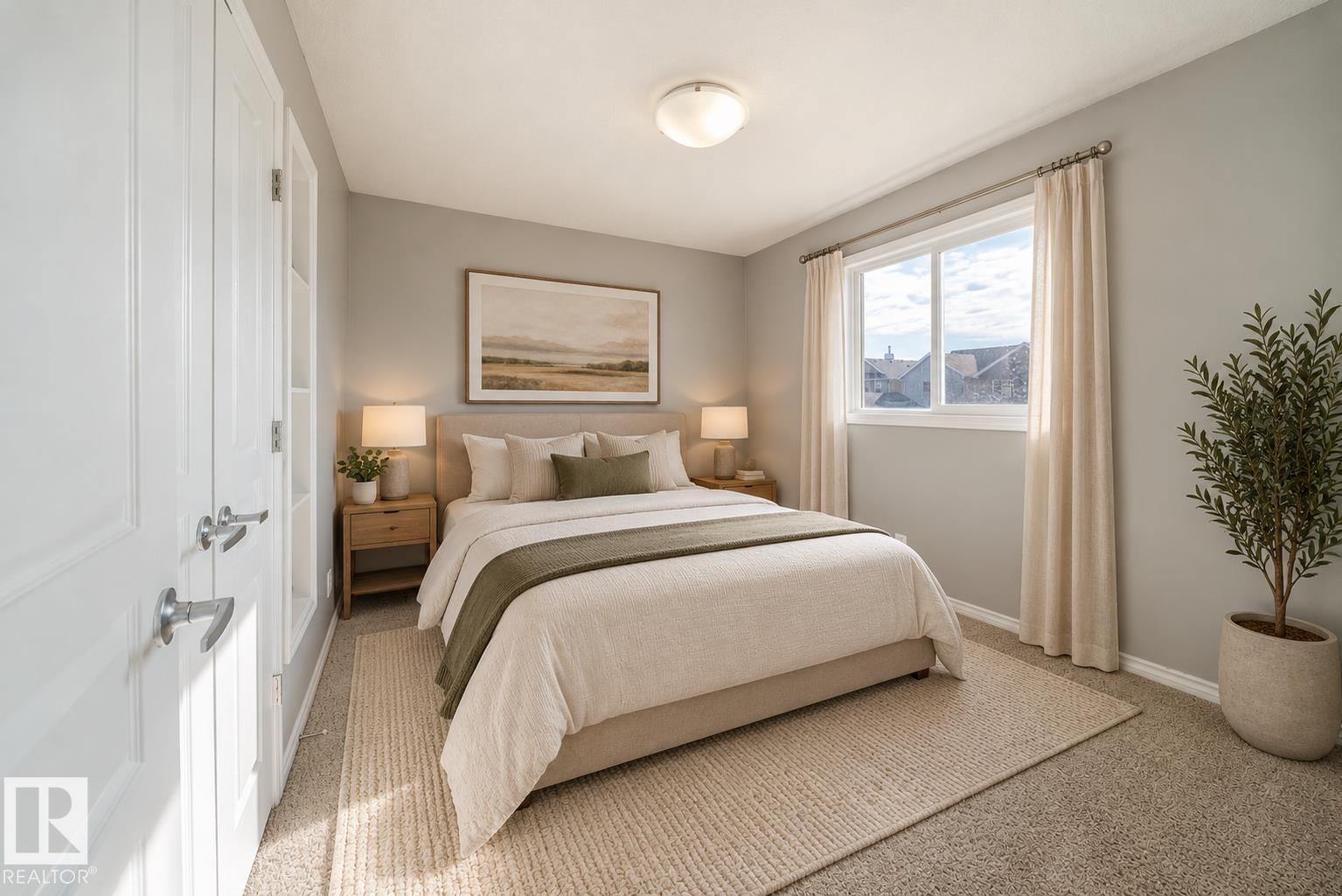 7043 22 Av Sw Property Photo 29