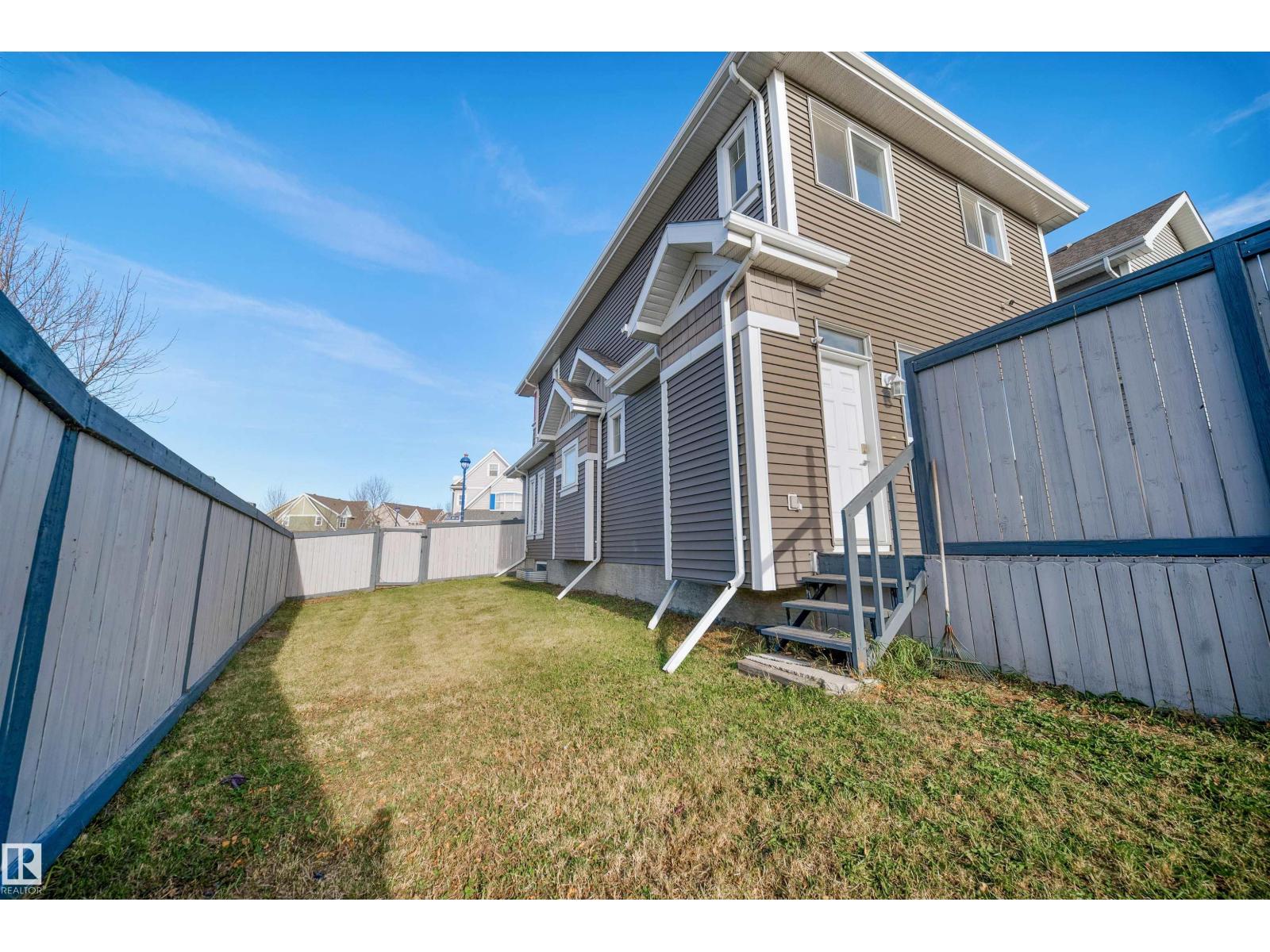 7043 22 Av Sw Property Photo 62