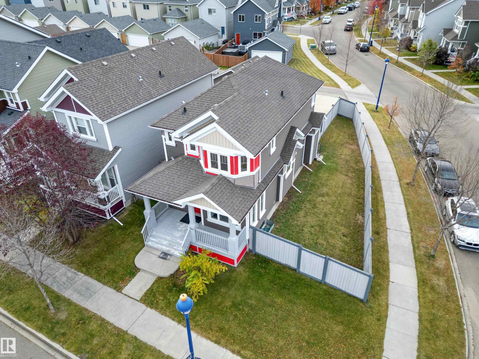 7043 22 Av Sw Property Photo 65