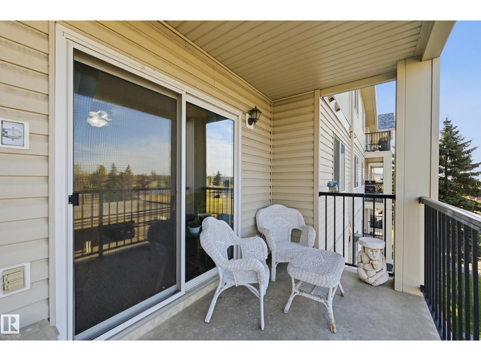 #302 592 Hooke Rd Nw Property Photo 24