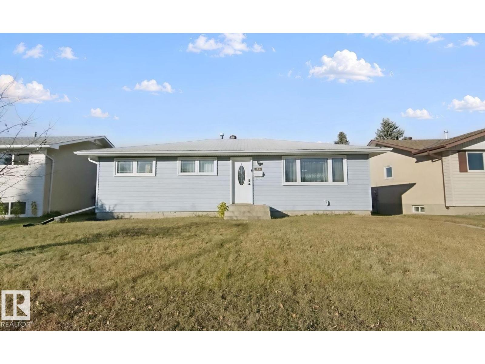 7332 149a Av Nw Property Photo 1