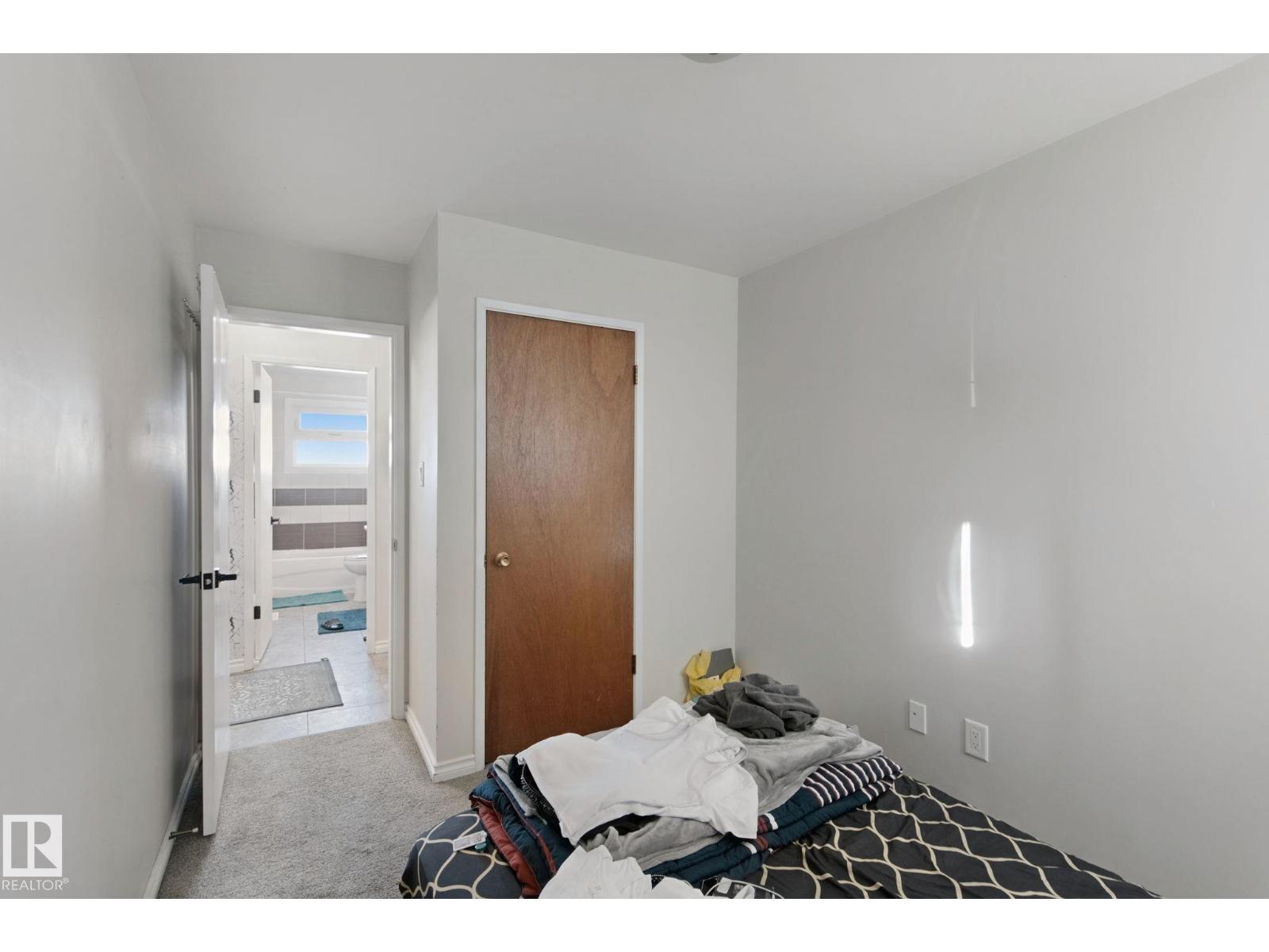 7332 149a Av Nw Property Photo 18
