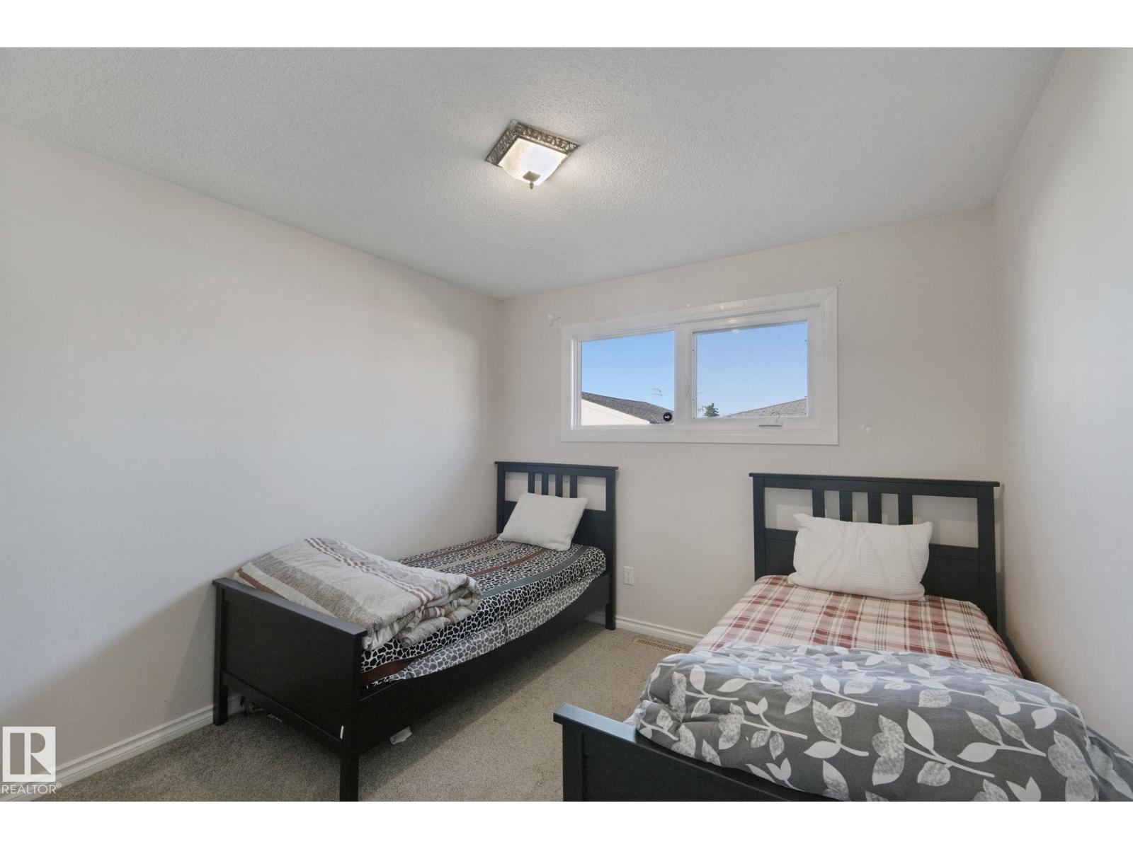 7332 149a Av Nw Property Photo 26