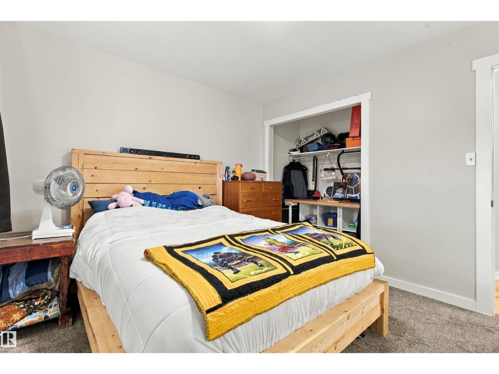 5708 47 Av Property Photo 17