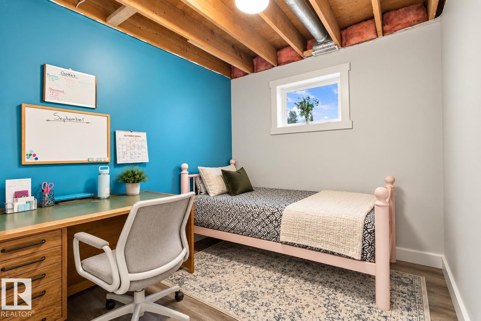 5708 47 Av Property Photo 24