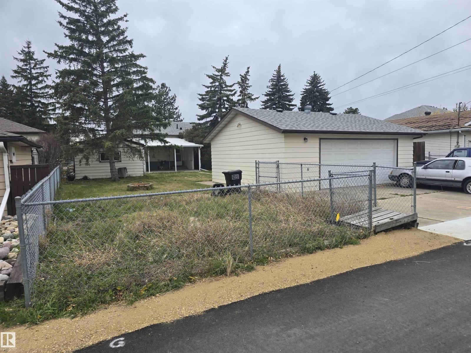 9717 162 St Nw Property Photo 8