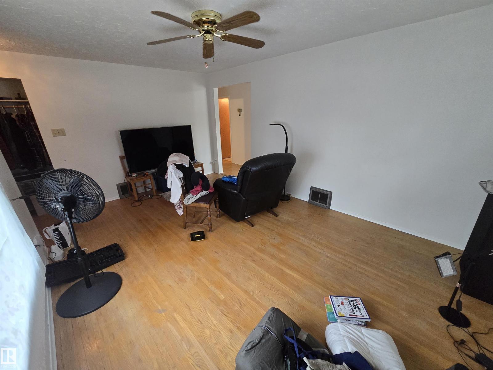 9717 162 St Nw Property Photo 12