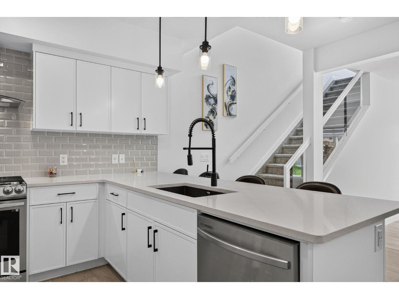 23027 96 Av Nw Property Photo 14