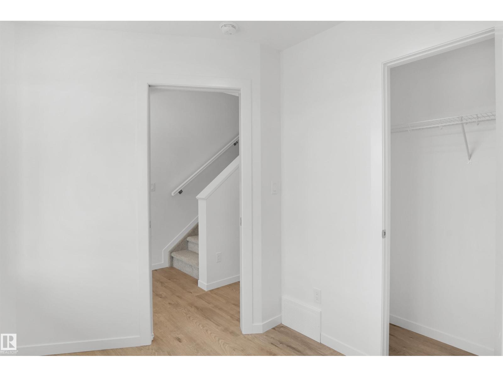 #62 4825 120 St Nw Property Photo 5