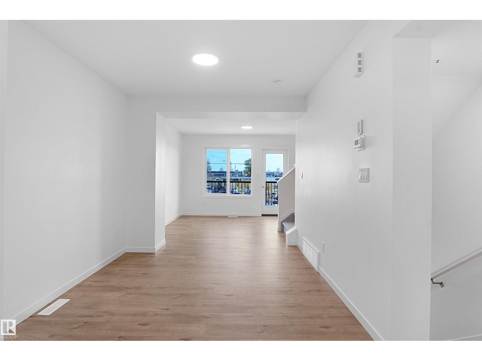 #62 4825 120 St Nw Property Photo 11